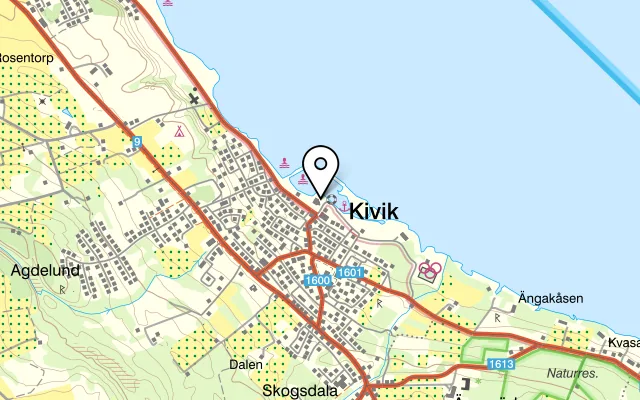 Karta som visar Buhres kajplats på Kiviks hamn, Brogatan 7, 277 30 Kivik